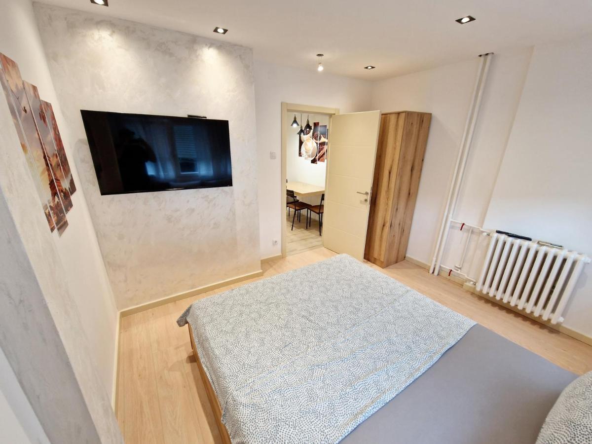 Apartmani Paku Belgrad Exterior foto
