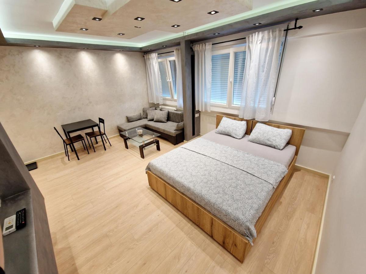 Apartmani Paku Belgrad Exterior foto