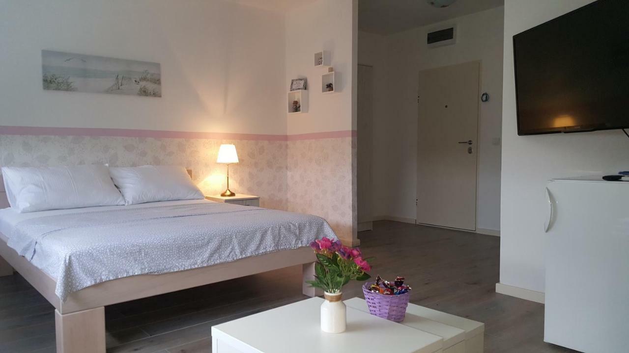 Apartmani Paku Belgrad Exterior foto